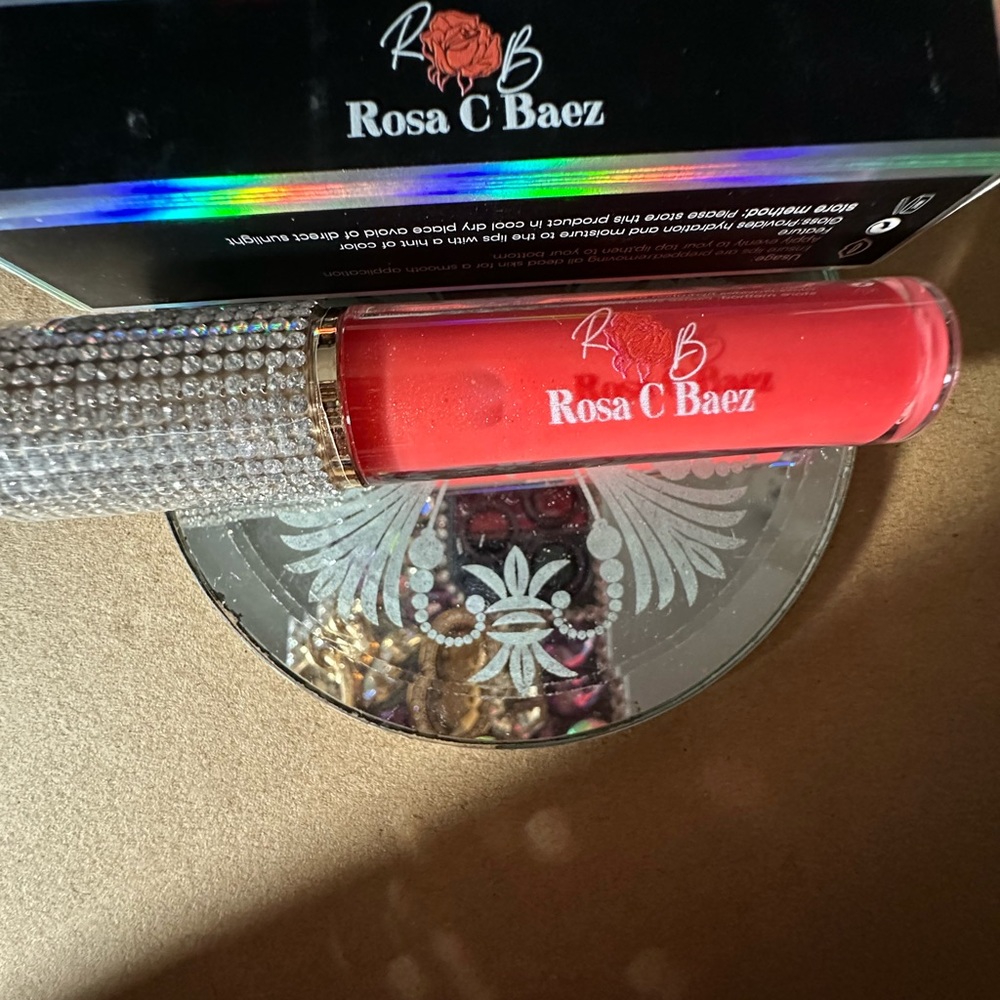 Women Lipgloss